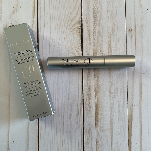 Dr. Lili Fan Probiotic XLash Enhancer - Picture 8 of 8
